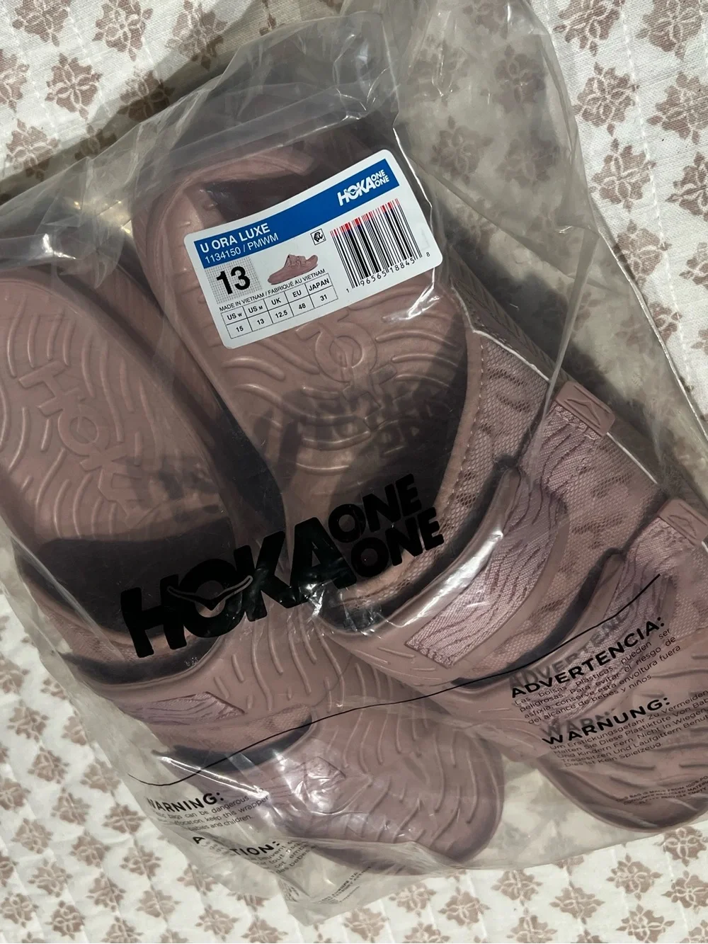 Hoka Men's Lightweight Pink Slide Sandals with Textured Strap